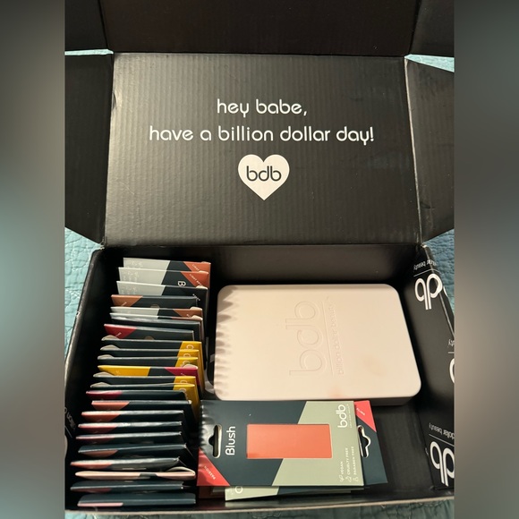 Billion Dollar Brow Refillable Box & 40 Makeup Pans